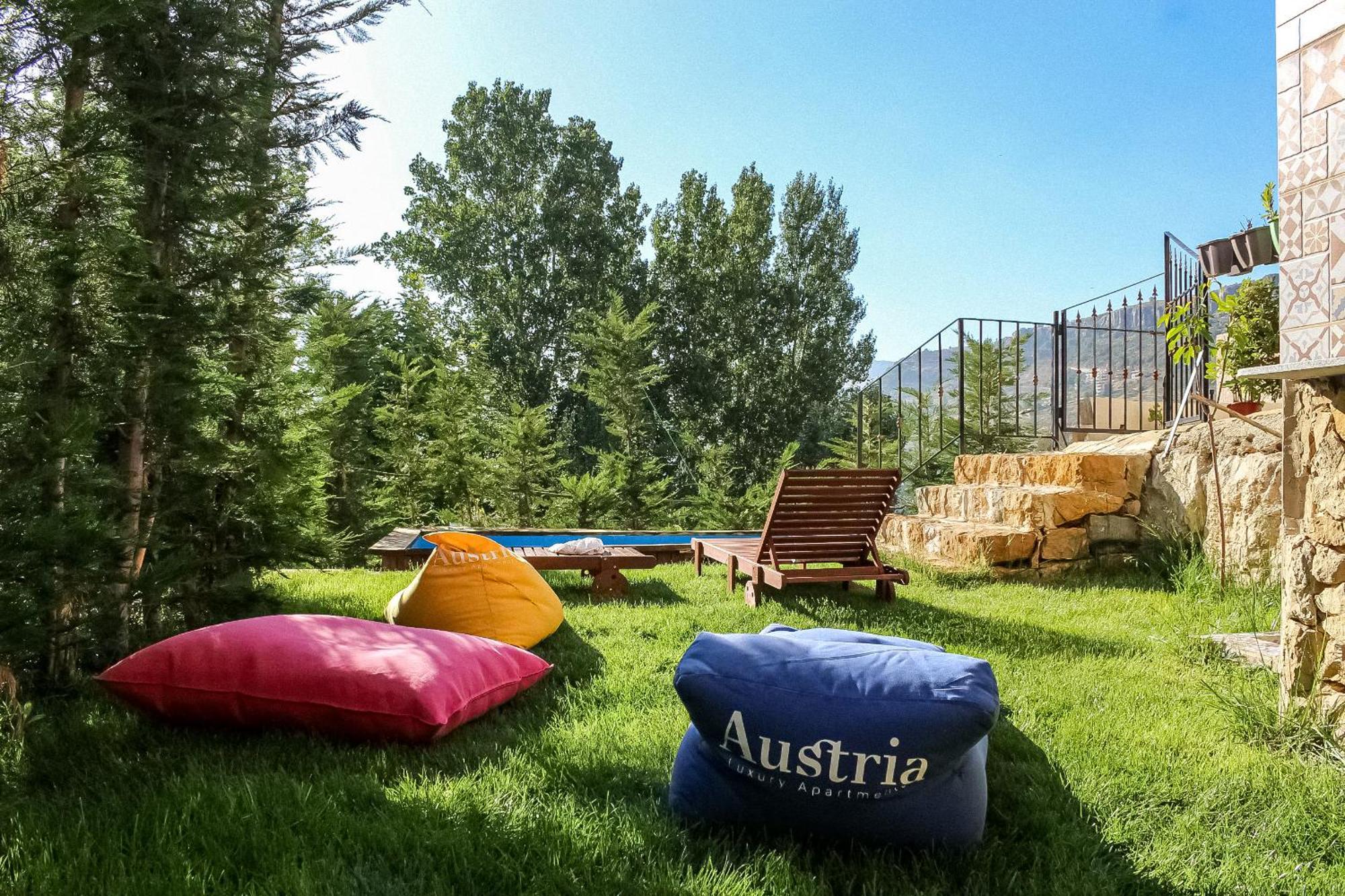 Austria Luxury Apartments, Faraya Hotel Екстер'єр фото